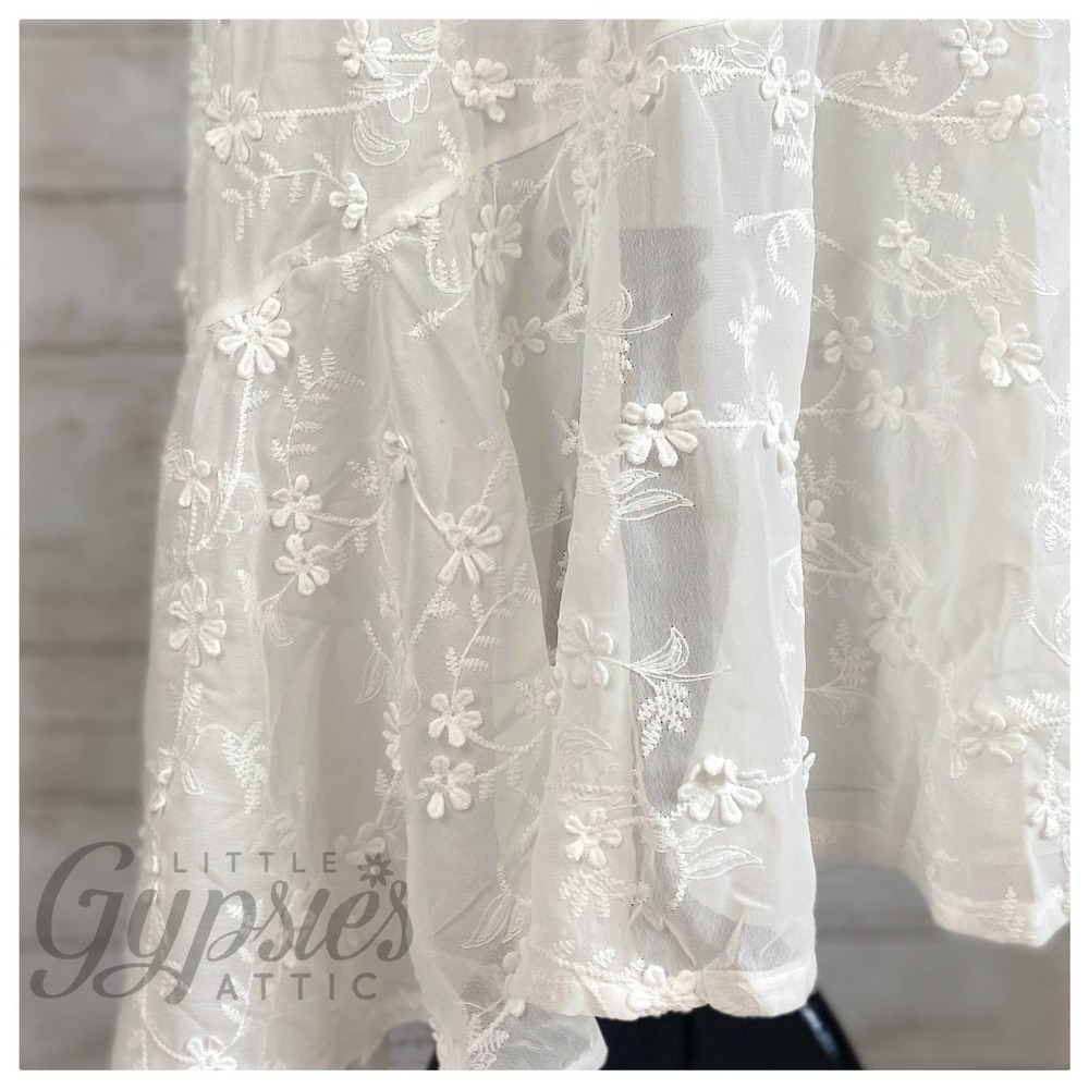 POL Lila Honeymoon Romance Ivory Dress - Picture 4 of 12